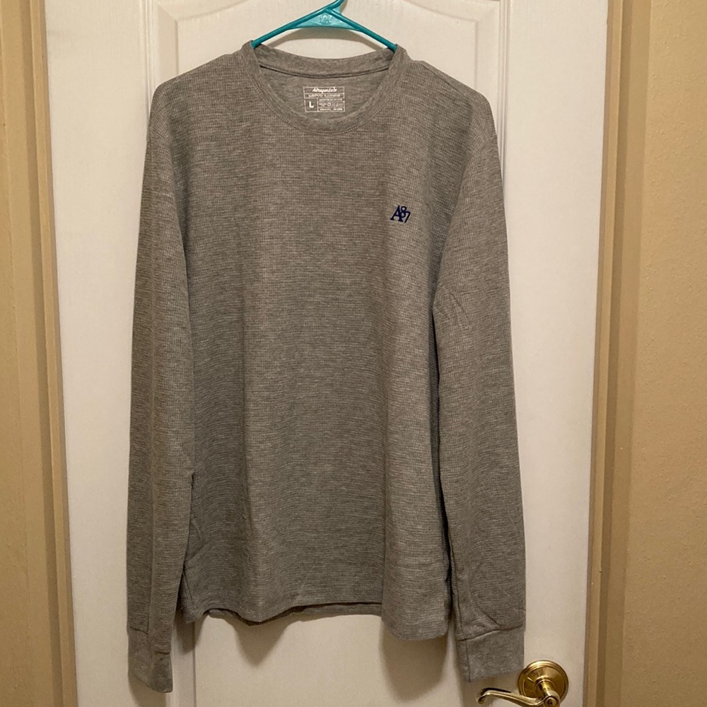 🎉Price Drop! NWT Aeropostale Men’s Size L Gray Long-sleeve Shirt
